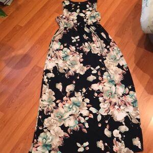 Floral Sleeveless Maxi Dress - Black, blue, pink